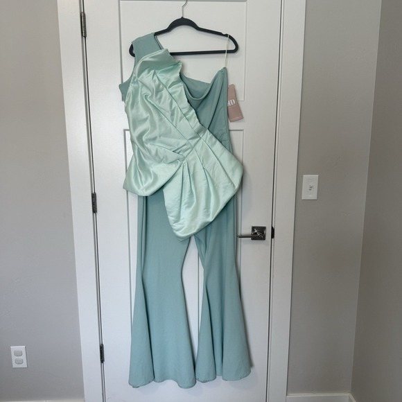 Kirsty Doyle NWT Flare Jumpsuit One Shoulder Oversized Bow Bridesmaid Size 20 - Picture 1 of 7